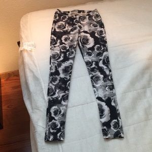 Girl’s dance leggings size 8